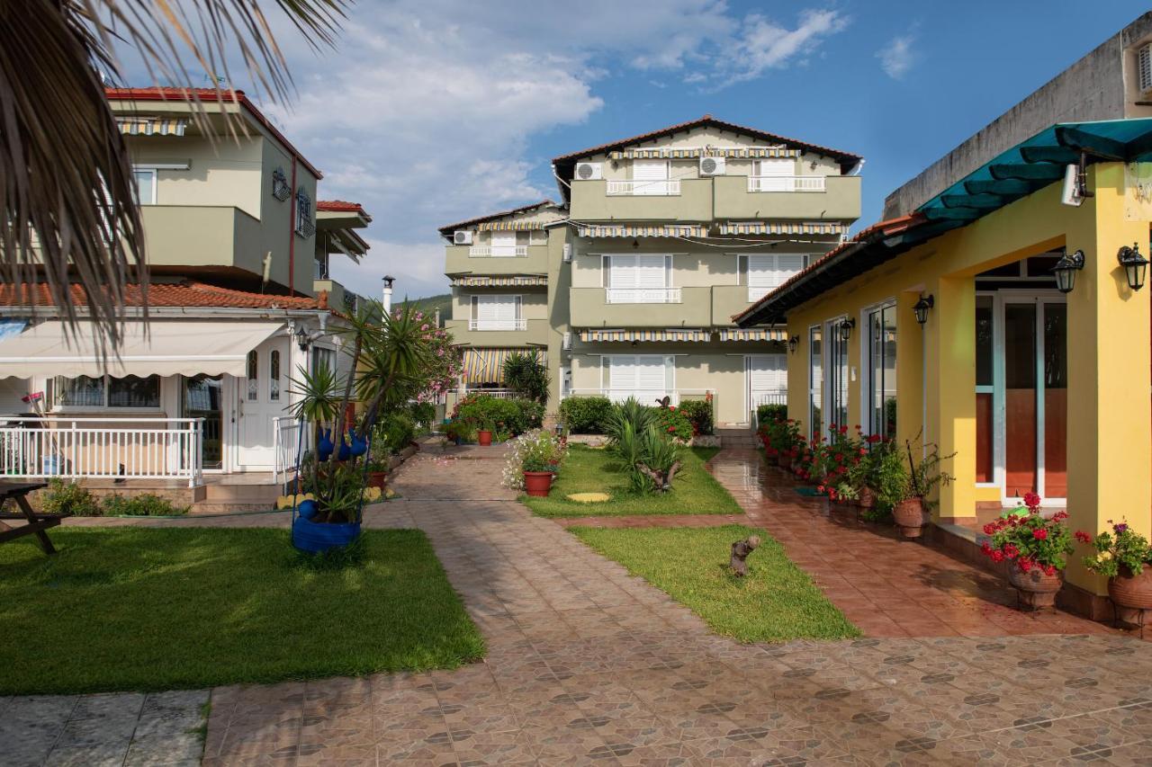 Studios Castro Торони Екстериор снимка