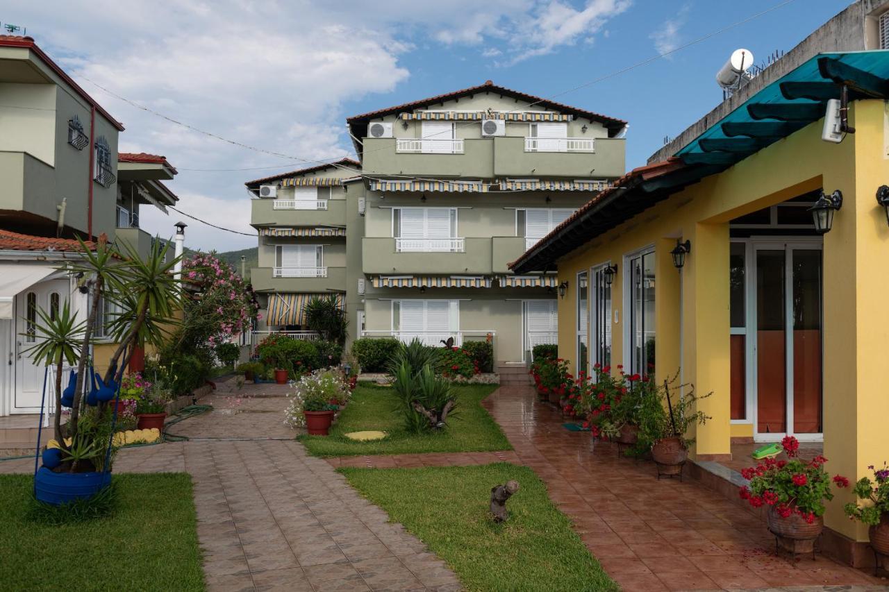 Studios Castro Торони Екстериор снимка