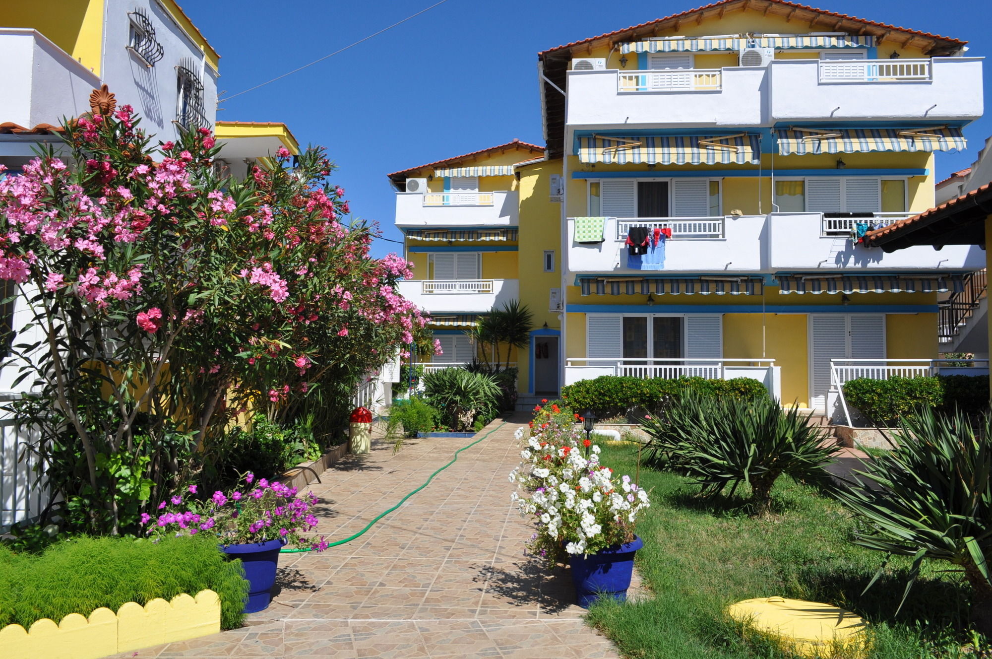 Studios Castro Торони Екстериор снимка